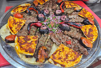 مطعم حور دمشق