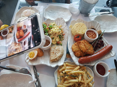 مطعم ذي بريكفاست كلوب