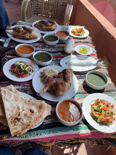 مطعم قرية تونس _Tunis Village Restaurant