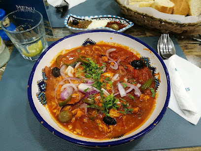 Restaurant Com_Art مطعم كومارت