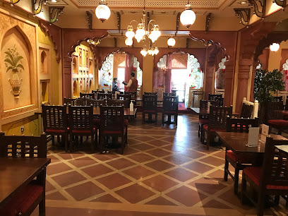 مطعم مغل محل