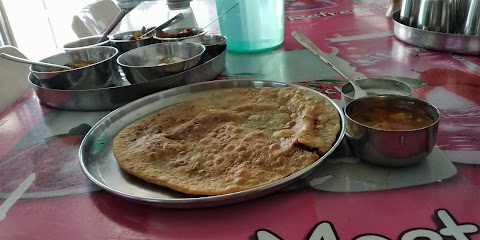 مطعم ريجال النباتي والحلويات