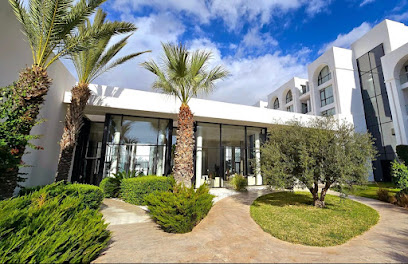 لا باديرا - للبالغين فقط