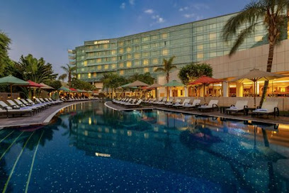 لو ميريديان مطار القاهرة