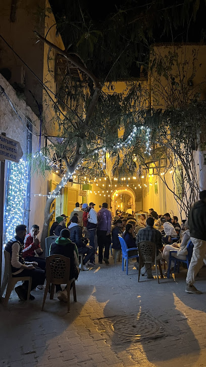 Café Slimania (قهوة فتحية)
