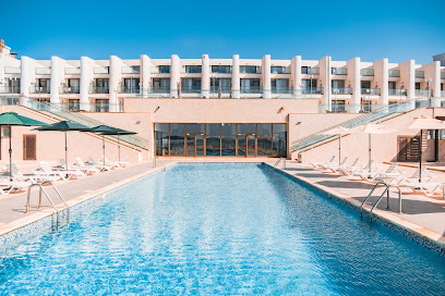 فندق الرمال الذهبية