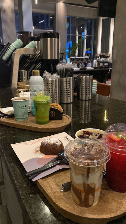 مقهى ومحمصة دينسيتي