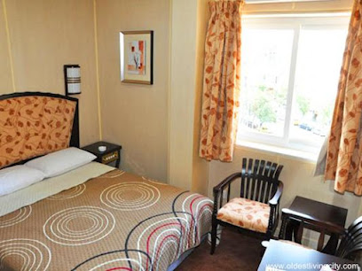 فندق الشموع