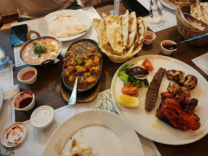 مطعم بيت التنور الشرقي