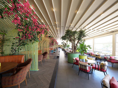 gardenia cafe & lounge