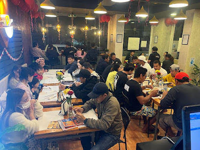 Pares Avenue Restaurant