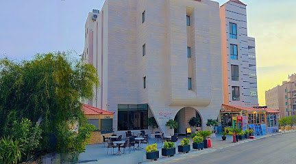 فندق لاميزون البترا