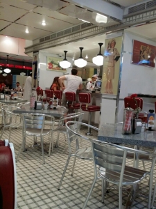 جونى روكتس - المركزية