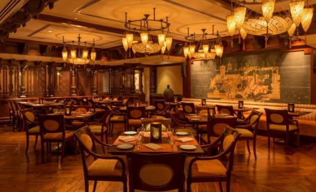 أشيانا باي فينيت - ديرة